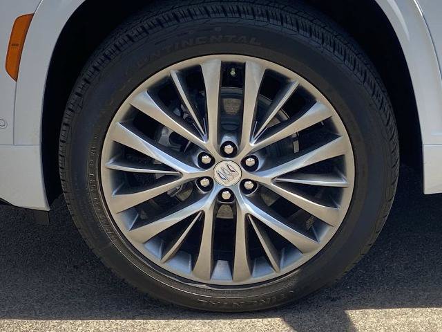 Used 2026 Buick Enclave Avenir w/ Super Cruise Package FWD image 30