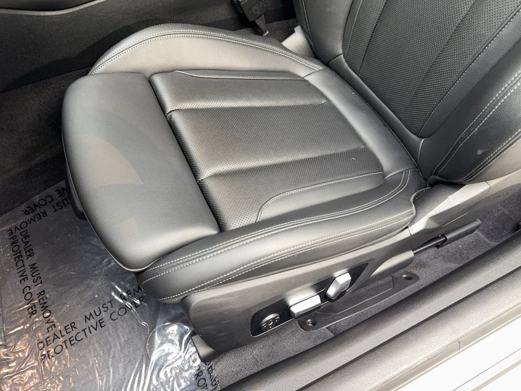Used 2022 BMW 430i Coupe w/ Convenience Package RWD image 28