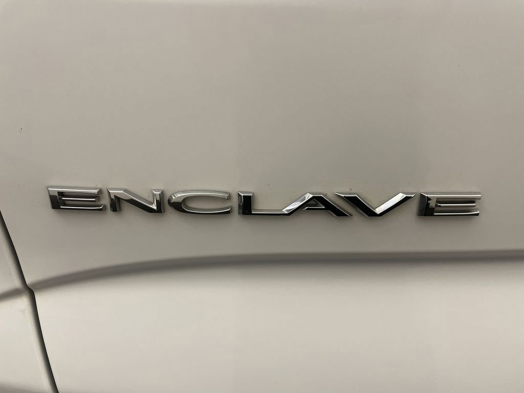 Used 2020 Buick Enclave Essence FWD image 23