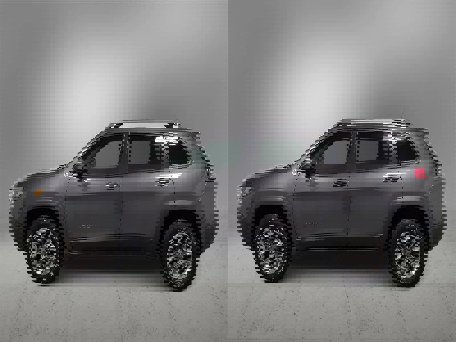 Certified 2019 Jeep Cherokee Trailhawk w/ Cold Weather Group image 5