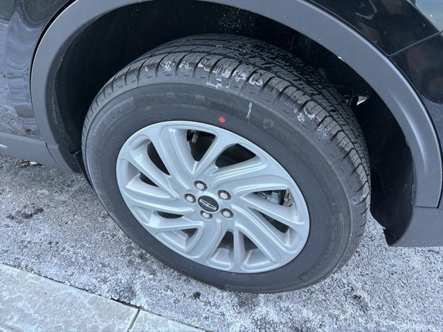 New 2026 Lincoln Corsair Premiere image 6