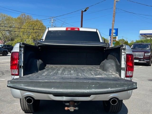 Used 2016 RAM 1500 Express AWD/4WD image 11