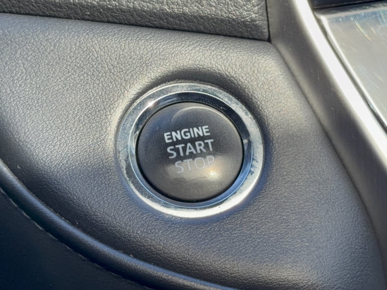 Used 2018 Toyota Land Cruiser AWD/4WD image 20