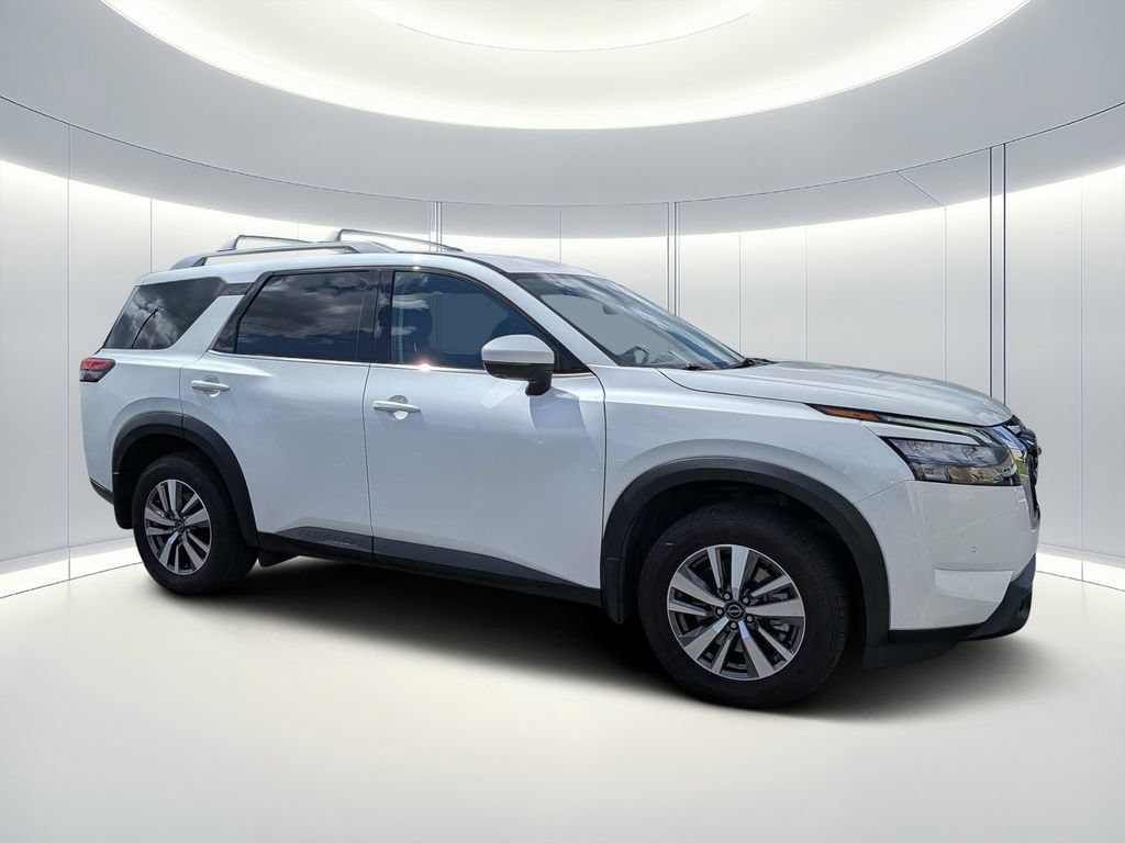 Used 2025 Nissan Pathfinder SL