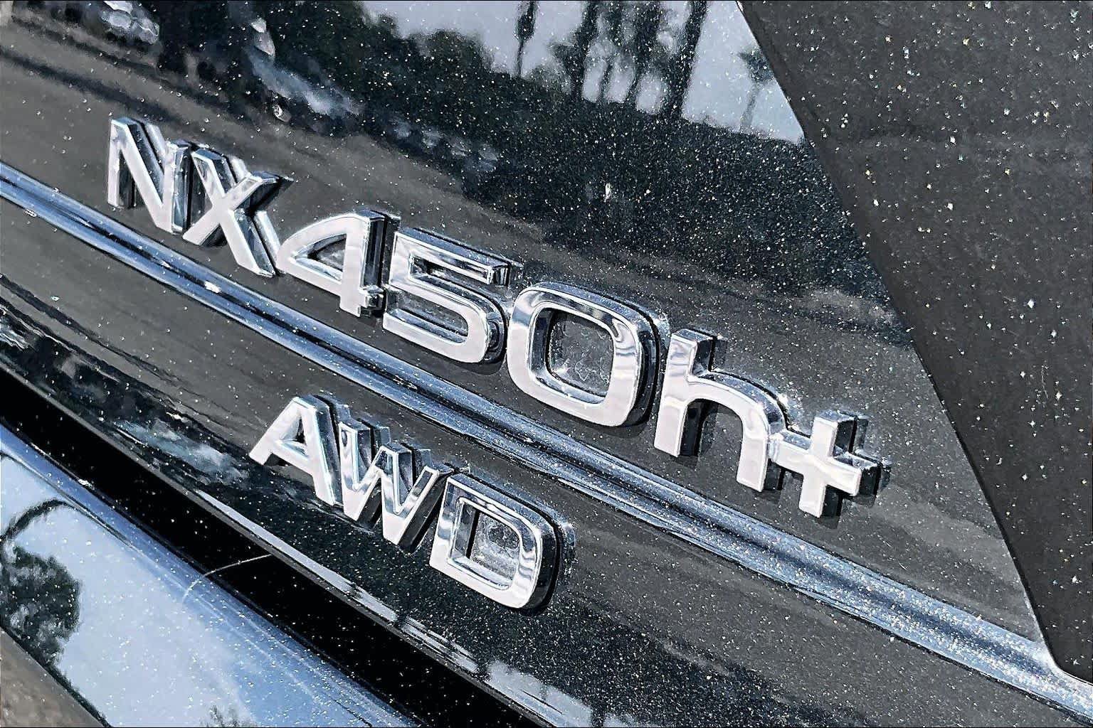Certified 2025 Lexus NX 450h+ AWD w/ Accessory Package (Z1) image 9