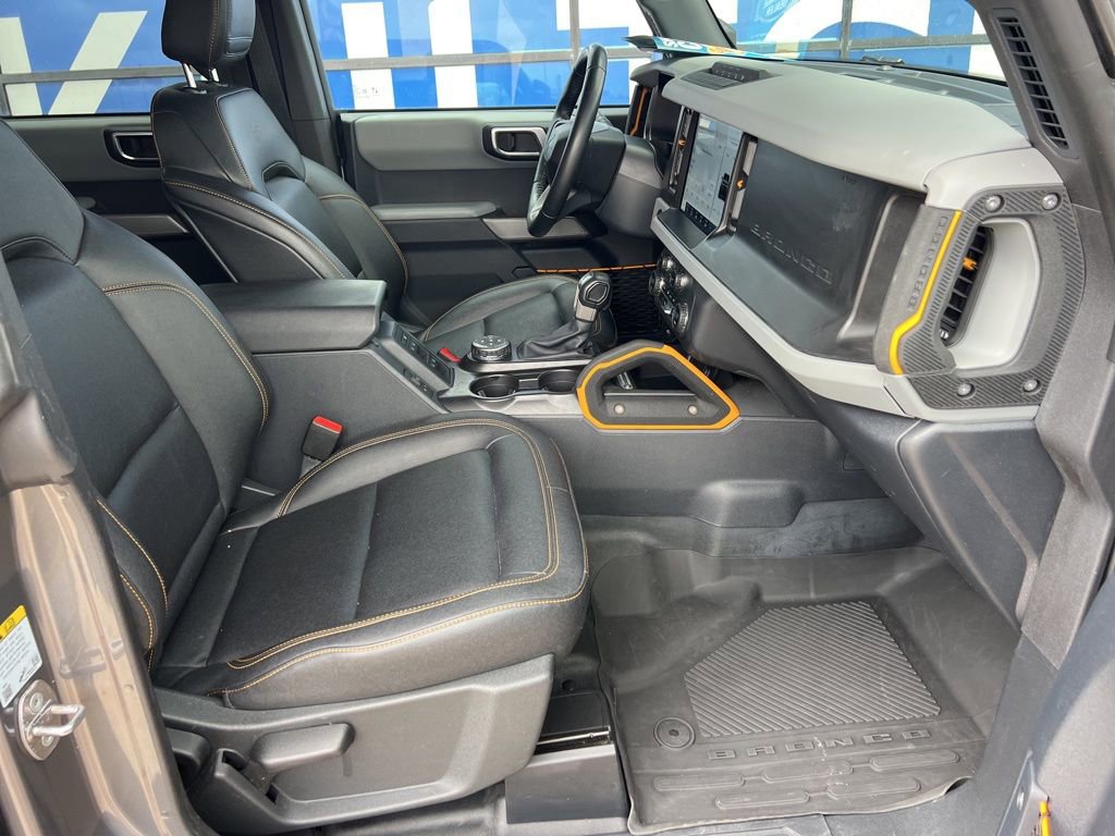 Used 2023 Ford Bronco Badlands image 13