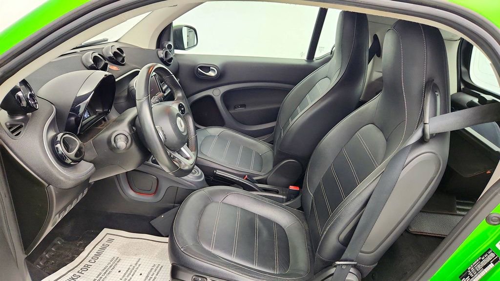 Used 2017 smart fortwo electric drive RWD image 19