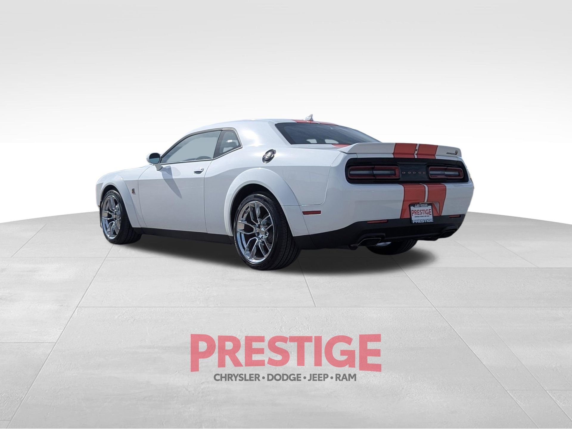 Used 2022 Dodge Challenger R/T Scat Pack RWD image 15