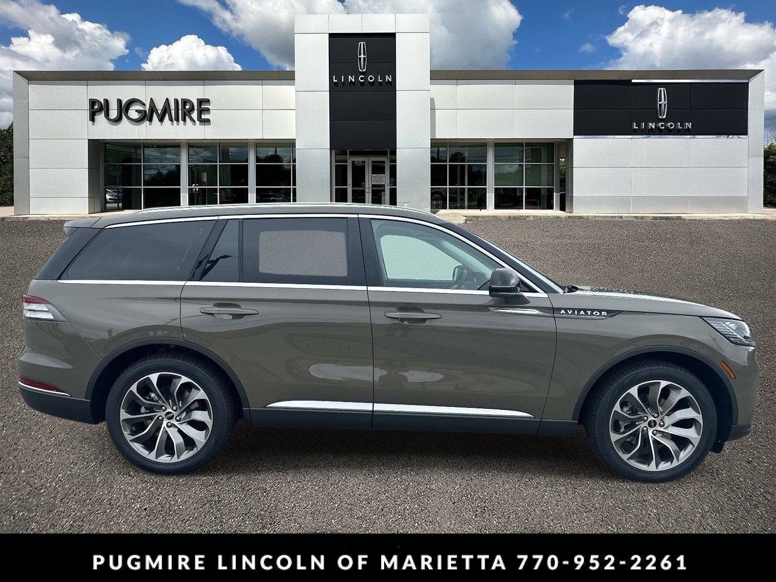New 2026 Lincoln Aviator Reserve RWD image 4