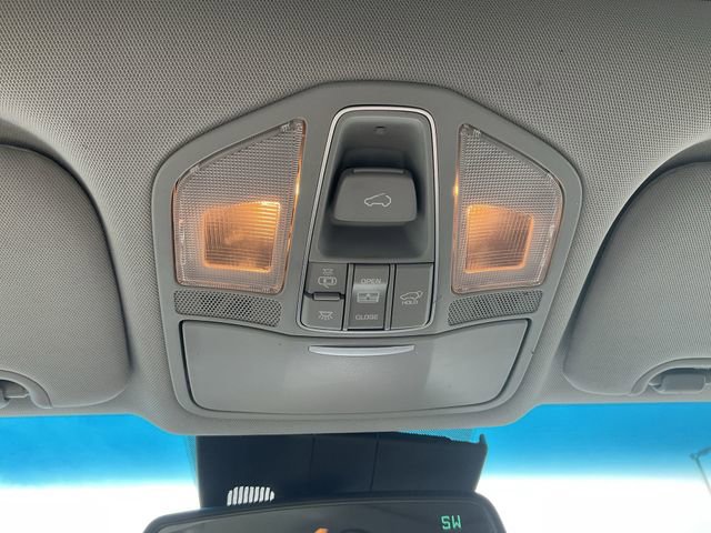 Used 2017 Hyundai Santa Fe SE image 16