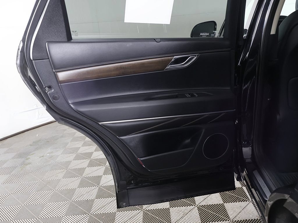 Used 2024 Genesis GV80 3.5T AWD/4WD image 27
