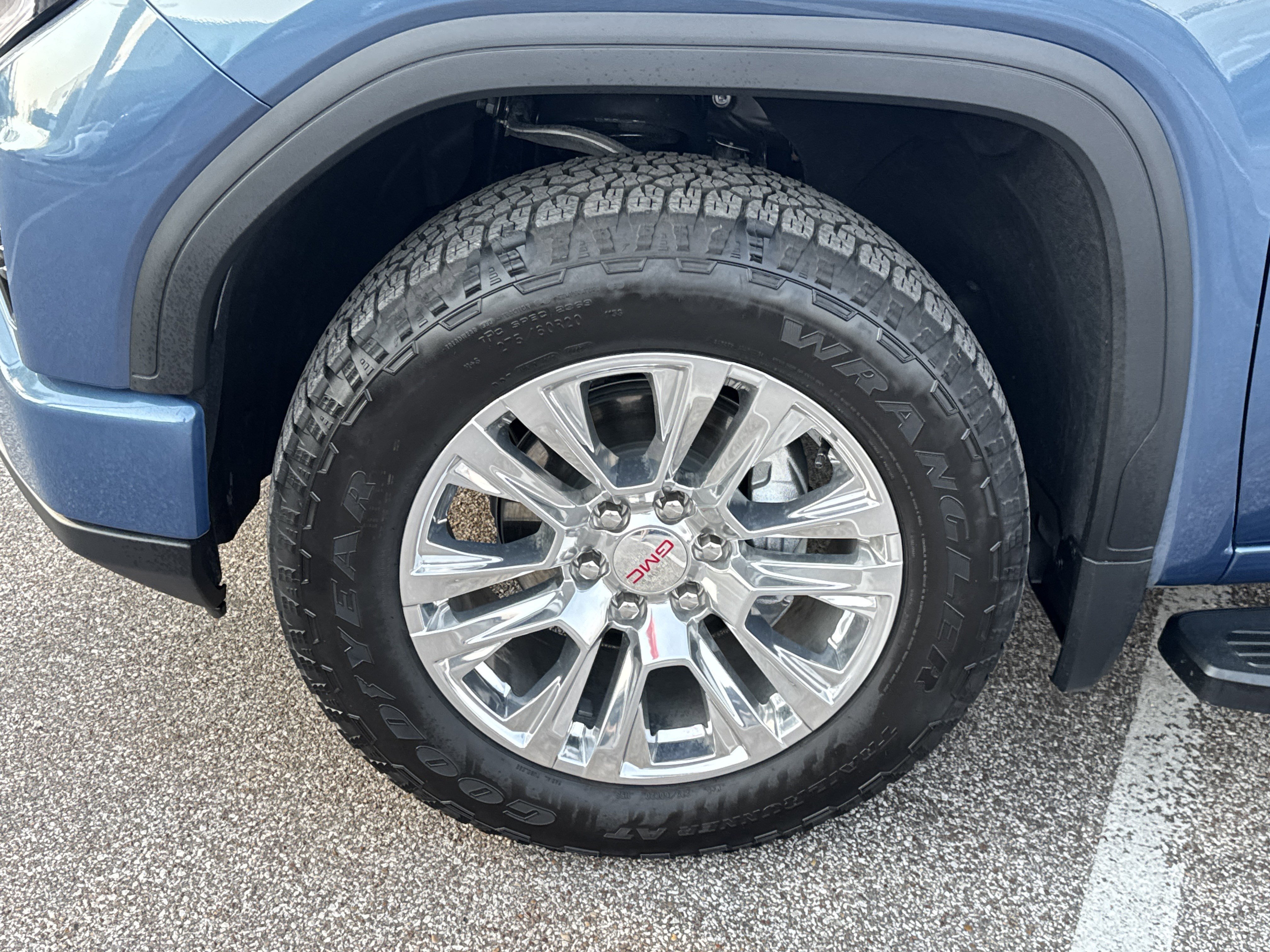 Used 2025 GMC Sierra 1500 Denali w/ Technology Package image 9