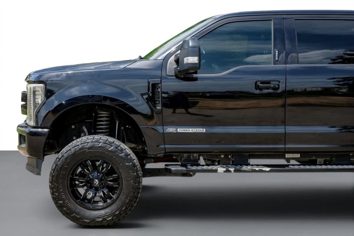 Used 2019 Ford F250 Lariat w/ Lariat Ultimate Package AWD/4WD image 10