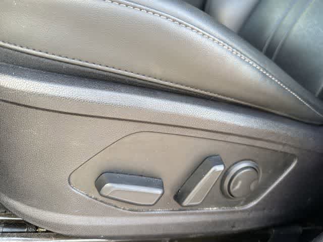 Used 2022 Kia Sorento S image 12