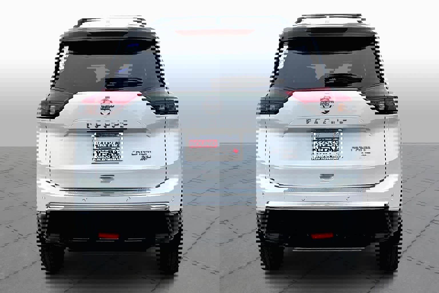 New 2026 Nissan Rogue Platinum w/ Platinum Premium Package image 4