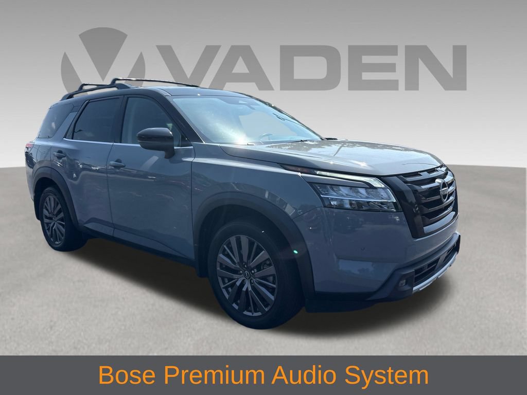 Used 2023 Nissan Pathfinder SL w/ SL Premium Package AWD/4WD image 29