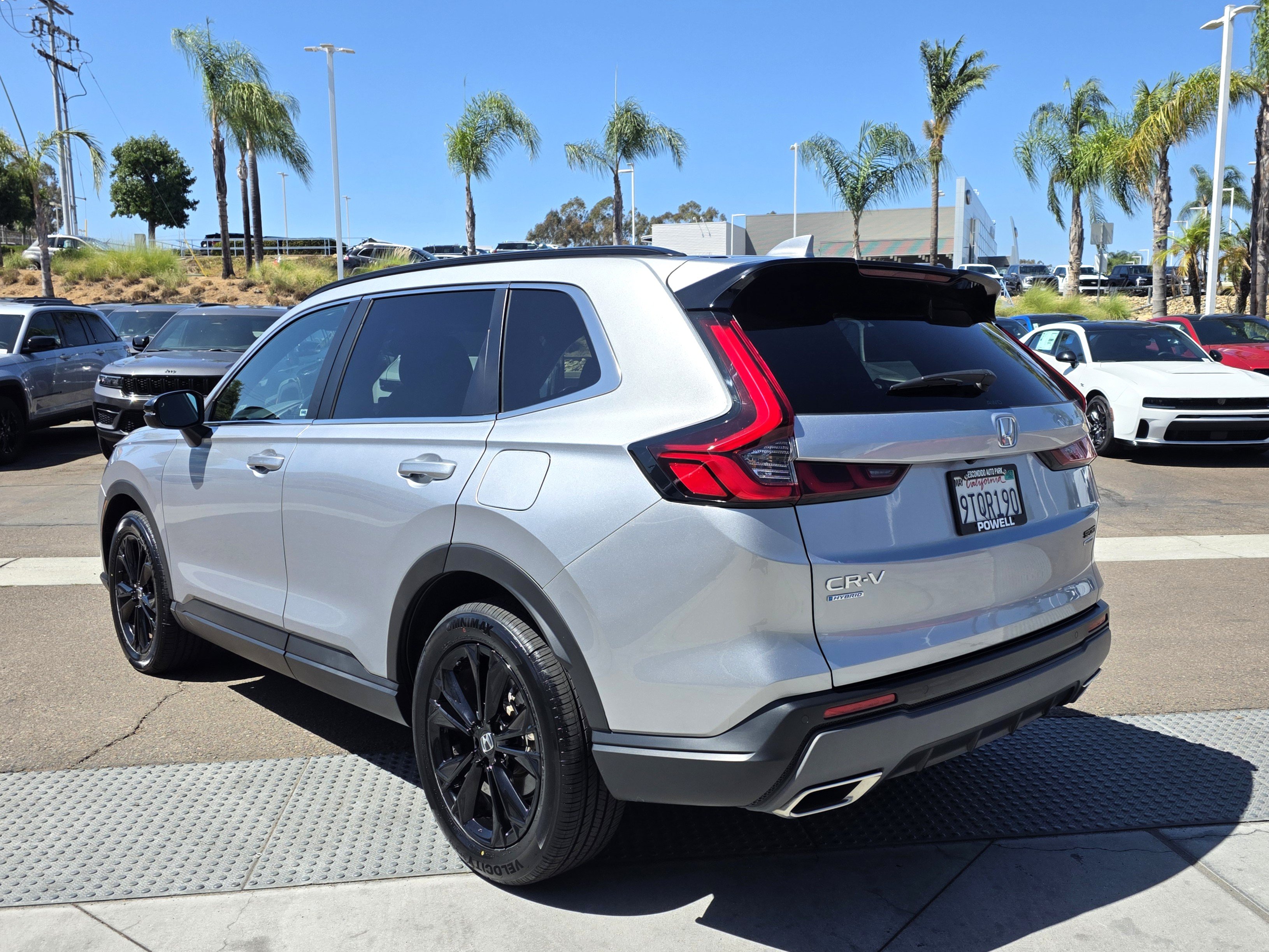 Used 2025 Honda CR-V Sport Touring image 3
