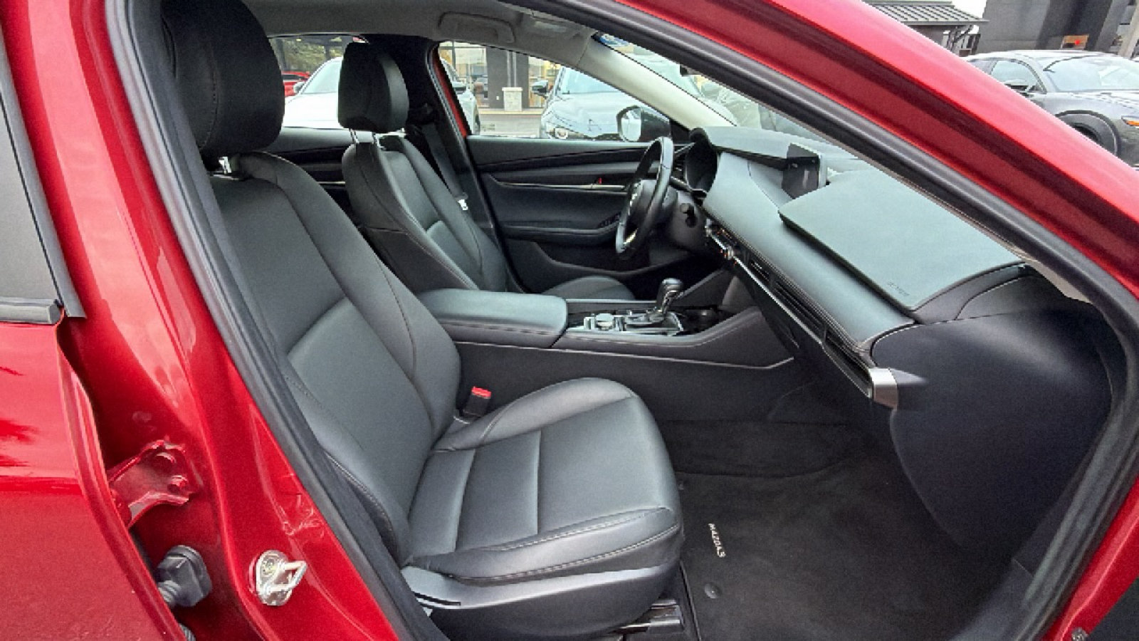 Certified 2024 MAZDA MAZDA3 s FWD image 28