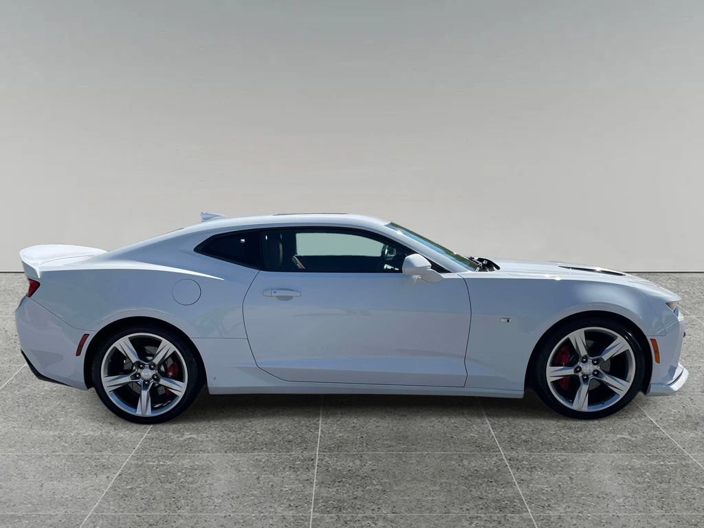 Used 2016 Chevrolet Camaro SS image 6