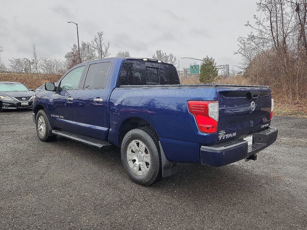 Certified 2018 Nissan Titan SV w/ SV Convenience Package image 5
