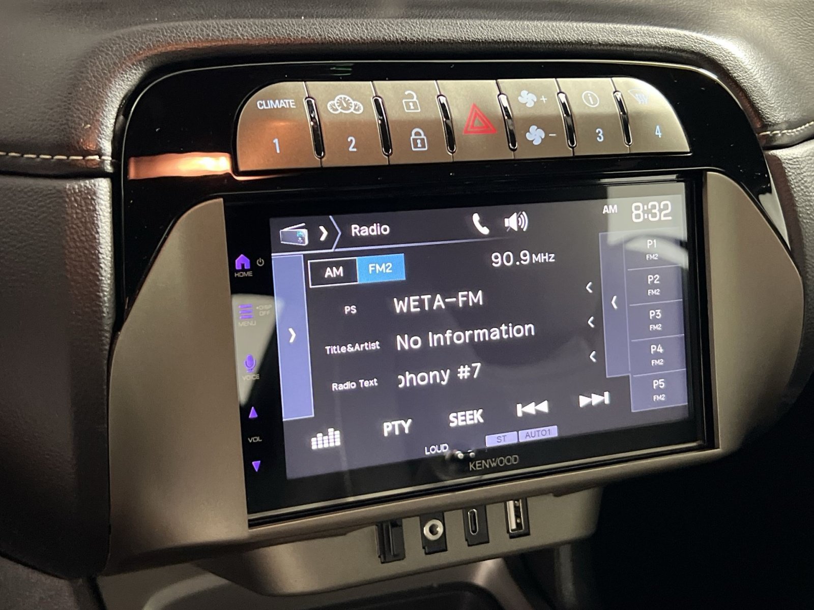 Used 2014 Chevrolet Camaro LS RWD image 19