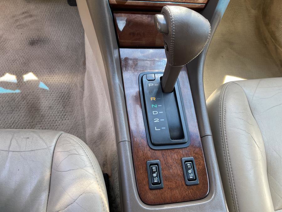 Used 2001 Lexus ES 330 image 20