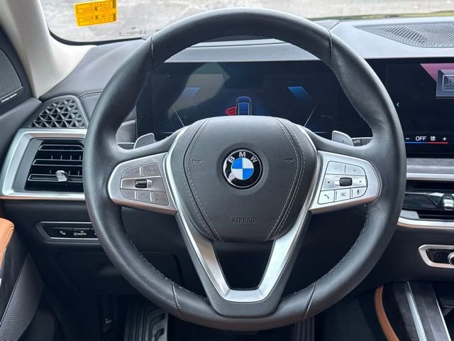Certified 2024 BMW X7 xDrive40i w/ Premium Package image 19