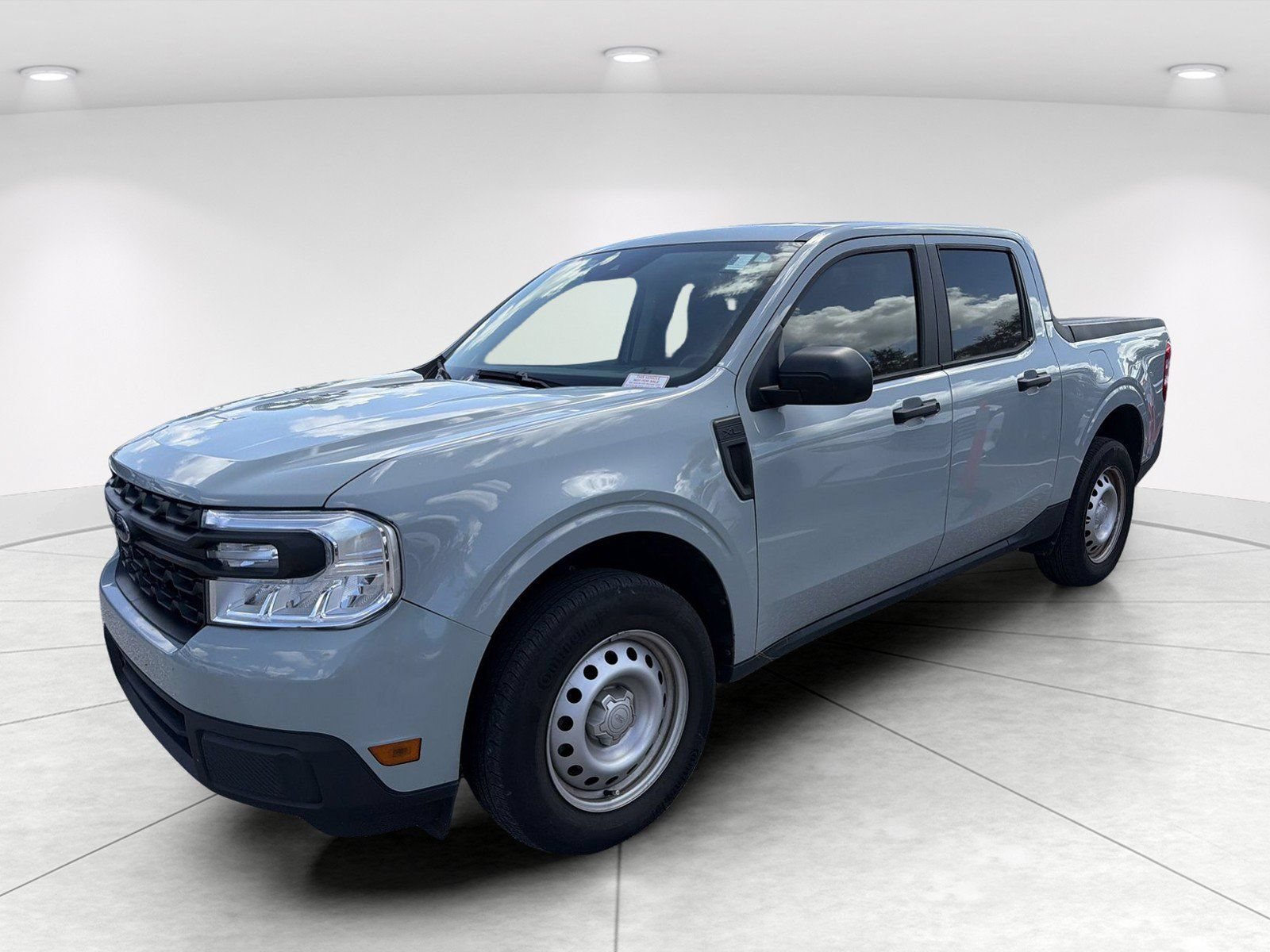Used 2022 Ford Maverick XL FWD image 8