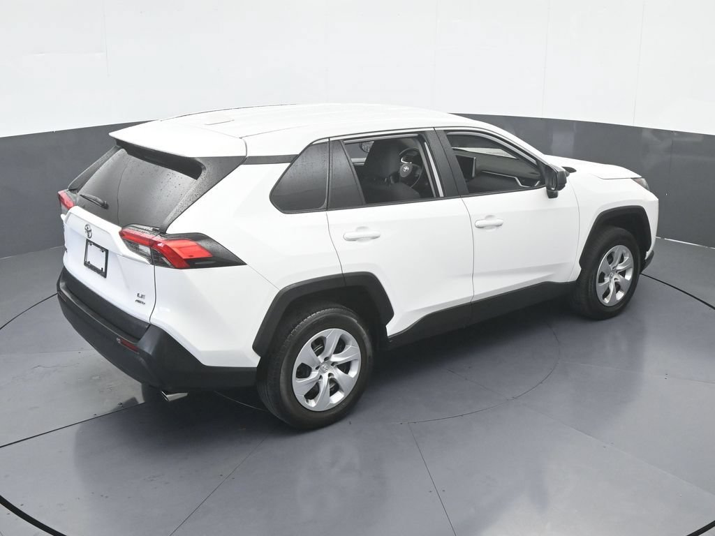 Used 2025 Toyota RAV4 LE AWD/4WD image 47