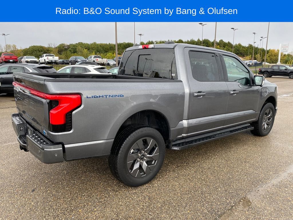 Used 2023 Ford F150 Lightning Lariat image 6