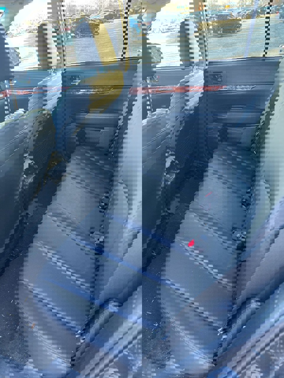 Used 2012 Subaru Outback 2.5i Limited w/ Moonroof Pkg image 7