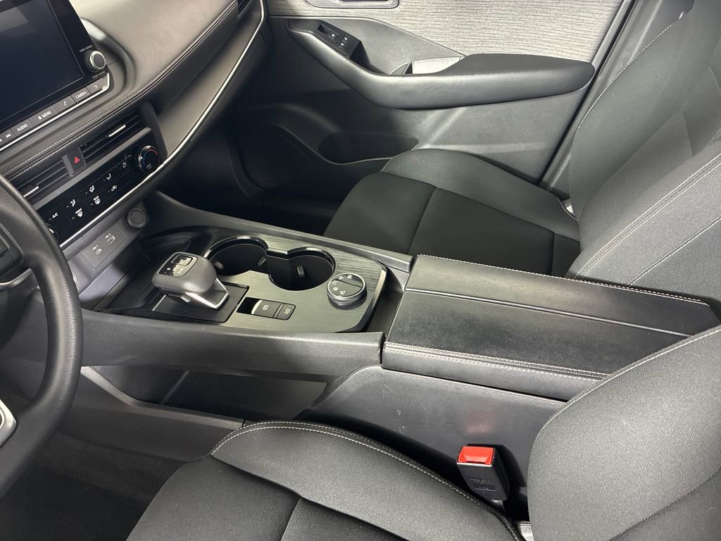Used 2023 Nissan Rogue S AWD/4WD image 25
