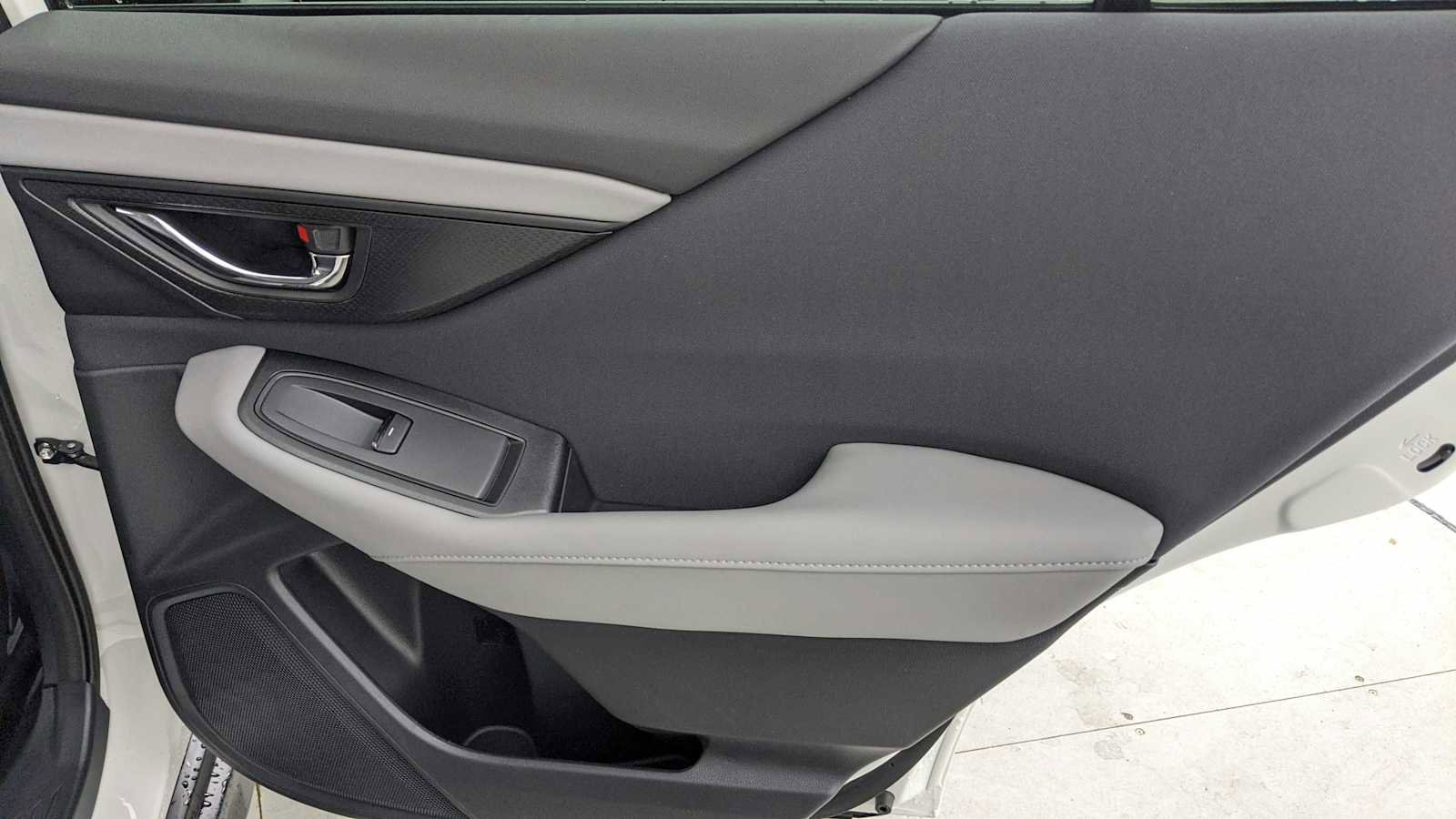 Certified 2025 Subaru Outback Premium image 25