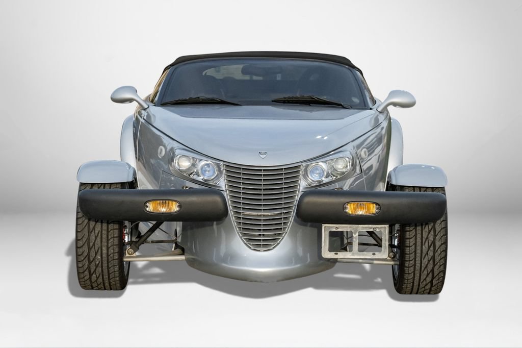 Used 2001 Chrysler Prowler RWD image 3