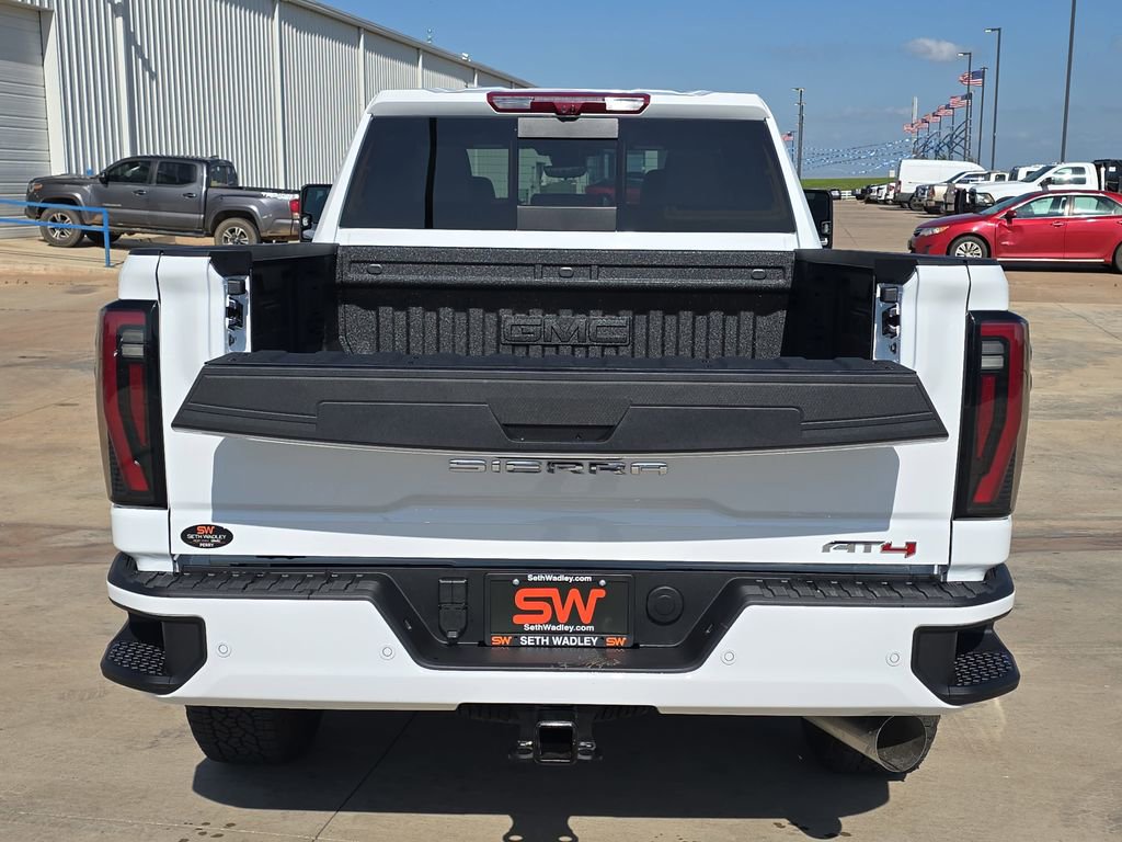 New 2026 GMC Sierra 2500 AT4 w/ AT4 Premium Plus Package AWD/4WD image 13