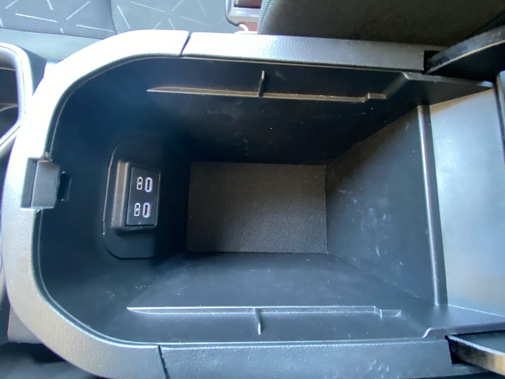 Used 2024 Toyota RAV4 XLE w/ Convenience Package AWD/4WD image 25