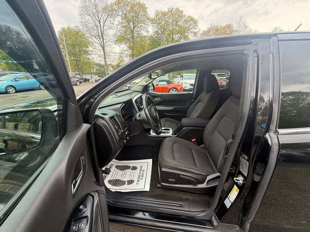 Used 2015 Chevrolet Colorado LT AWD/4WD image 15