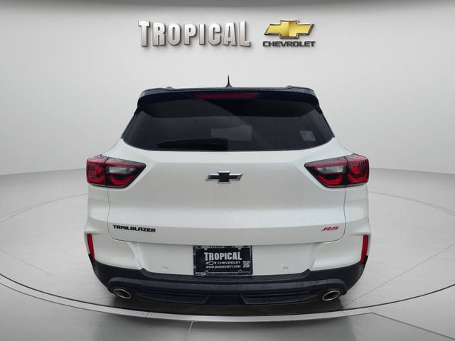 New 2026 Chevrolet TrailBlazer RS w/ Driver Confidence Package FWD image 4