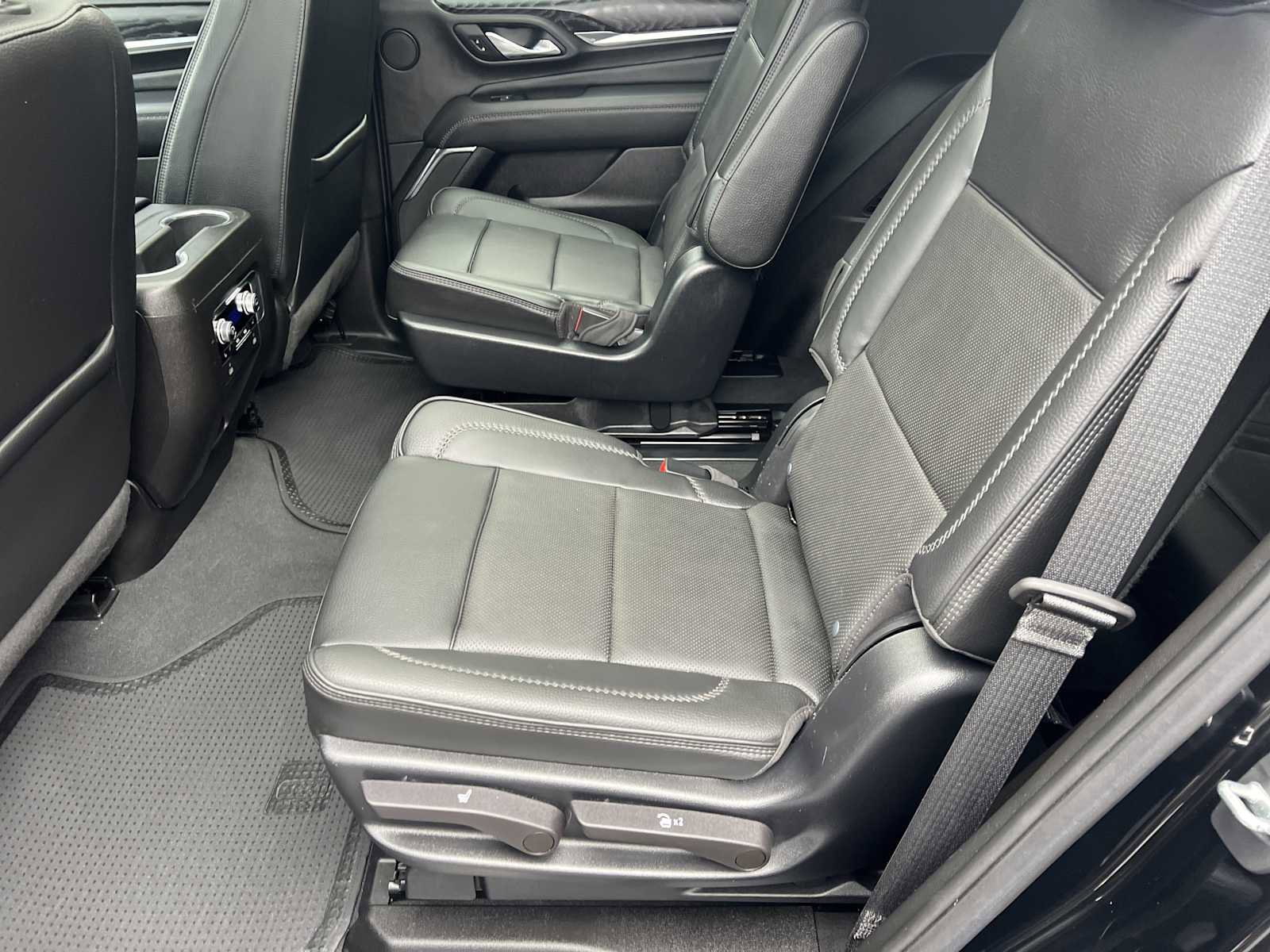 Used 2023 GMC Yukon Denali w/ Max Trailering Package image 20