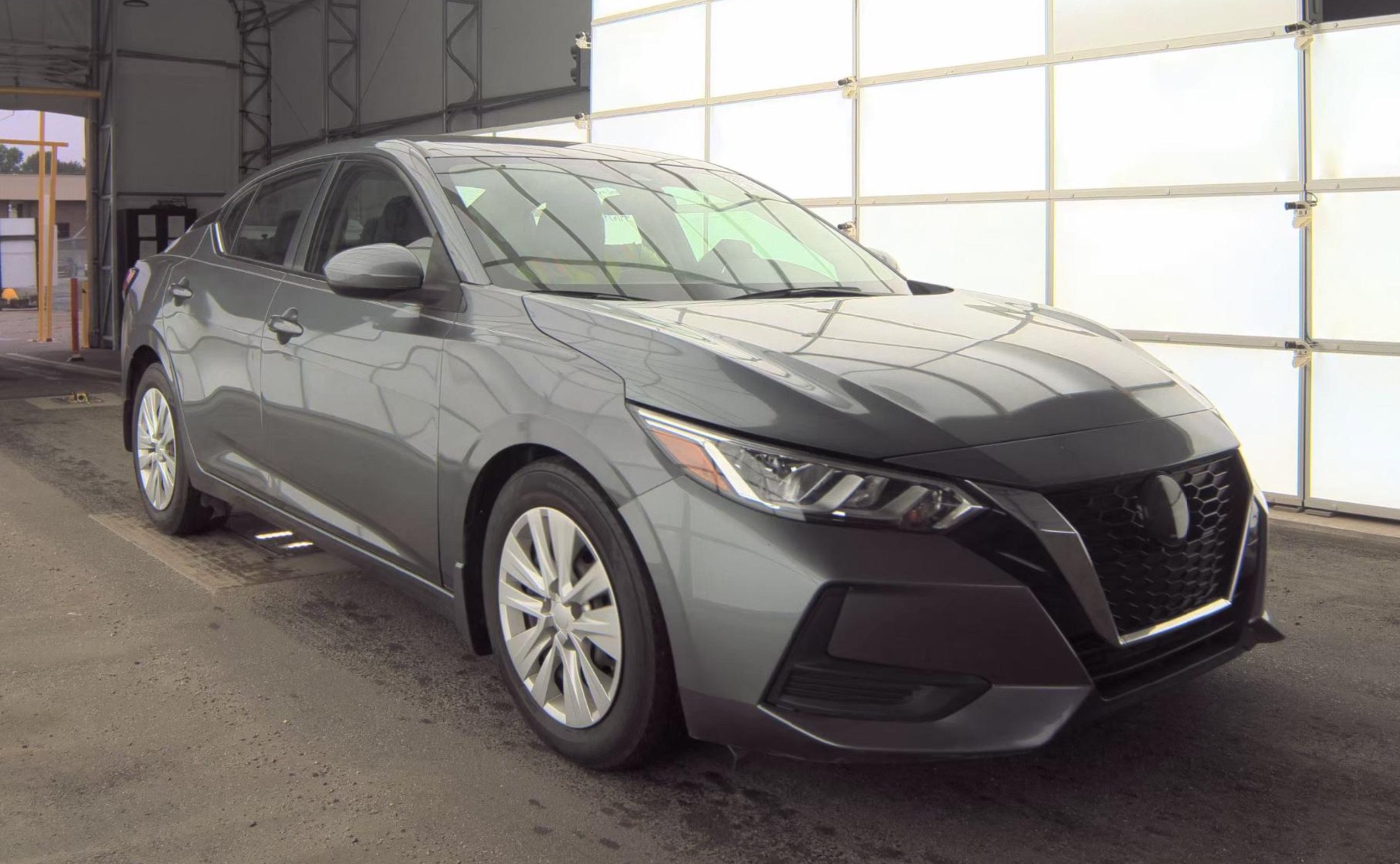 Used 2020 Nissan Sentra S w/ Trunk Package FWD image 3