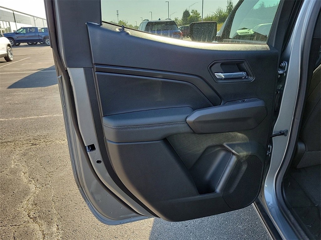 New 2026 GMC Canyon Elevation w/ Convenience Package image 13