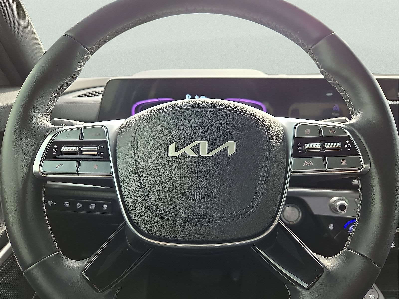 Used 2025 Kia Telluride EX X-Line AWD/4WD image 24