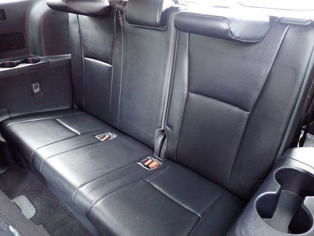 Certified 2021 Toyota Highlander XLE image 18