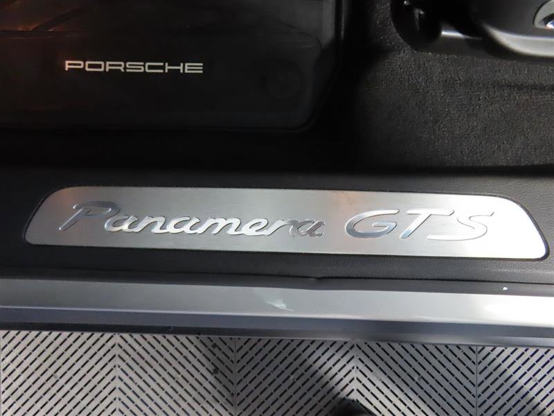 Used 2013 Porsche Panamera GTS image 17