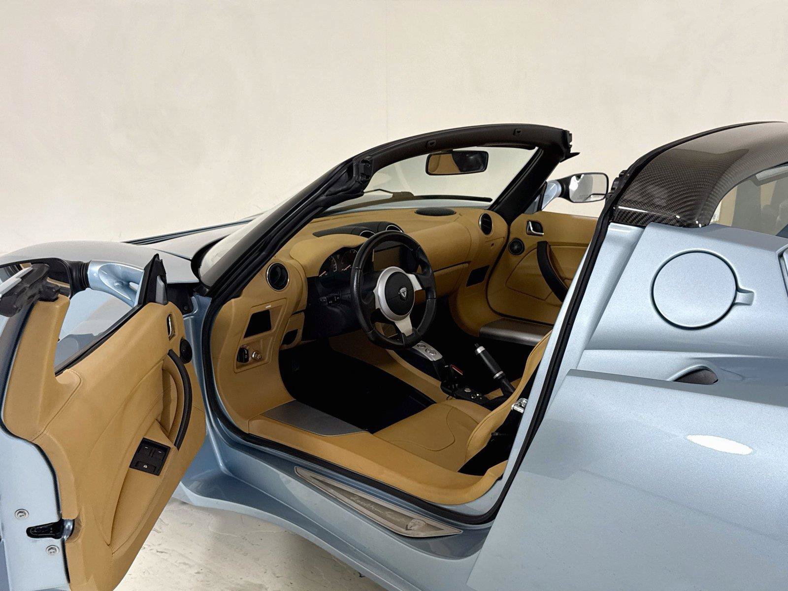 Used 2011 Tesla Roadster Sport RWD image 12