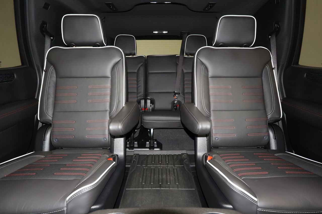 Certified 2026 GMC Yukon AT4 Ultimate image 36