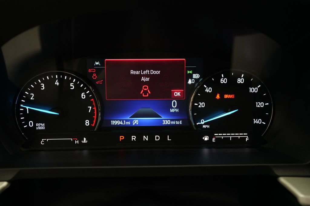 Used 2023 Ford Explorer XLT w/ Equipment Group 202A AWD/4WD image 2