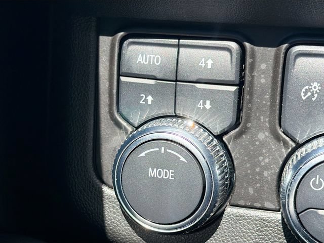 Used 2024 GMC Yukon AT4 w/ Max Trailering Package AWD/4WD image 47