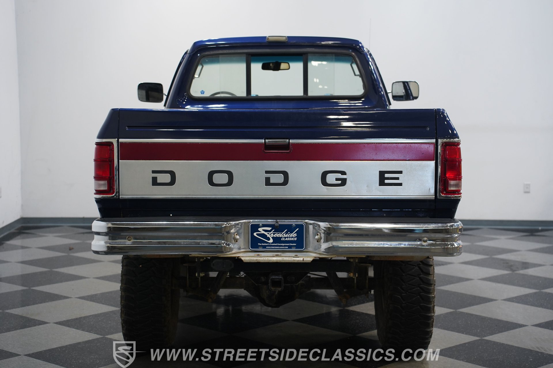 Used 1988 Dodge D/W Truck 250 AWD/4WD image 25