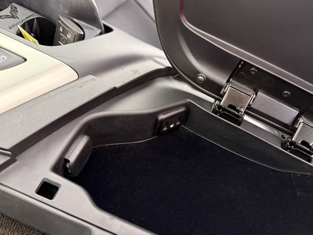 Used 2016 Chevrolet Corvette Stingray Convertible w/ 2LT Preferred Equipment Group image 29